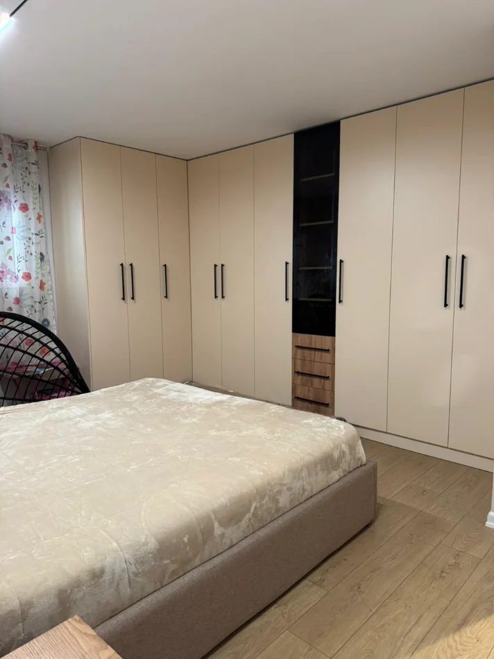 Me Qera : 2+1+2wc📍Shkolla e Bashkuar (Rruga e Dibres) - 65,000 Leke/muaj - S.80m² - Kt.0 || E Pabanuar me Pare - Akull e Re✨️ *