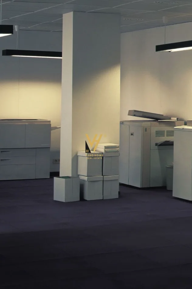 Tirane, jepet me qera zyre Kati 2, 65 m² 450 € (RRUGA SAMI FRASHERI)