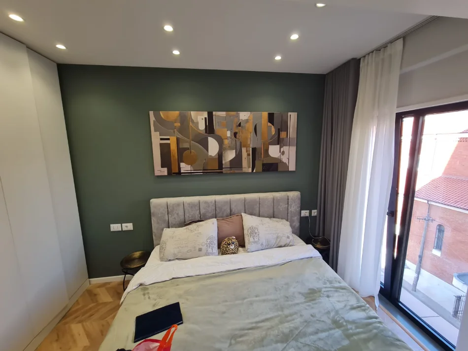 Tirane, shitet apartament 1+1 , 62 m² 231.000 € (Rruga e Kavajes)