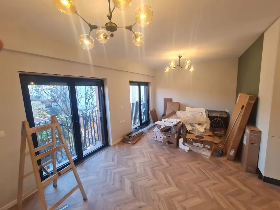 Tirane, shitet apartament 1+1 , 62 m² 231.000 € (Rruga e Kavajes)