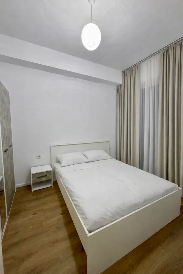 Me Qera: 1+1 (60m²)📍Ali Dem - Res. Kadiu, Mangalem 21 || 40,000 Lek/Muaj - Kt.6 || E Pabanuar me Pare✨️