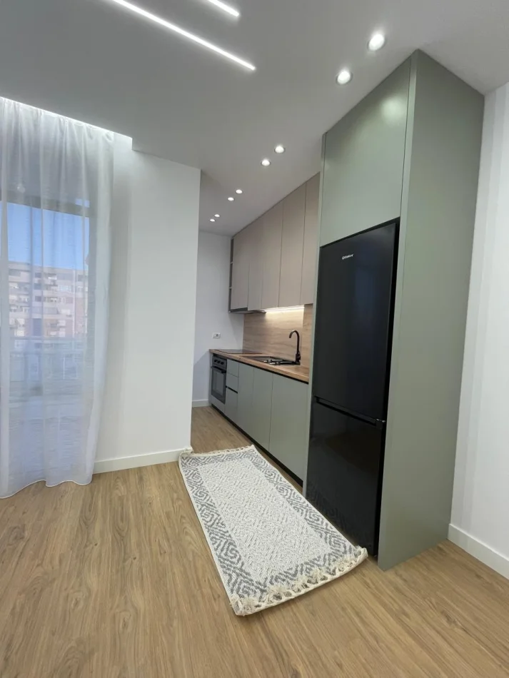 Tirane, shitet apartament 1+1 Kati 5, 55 m² 111.000.000 € (astir)