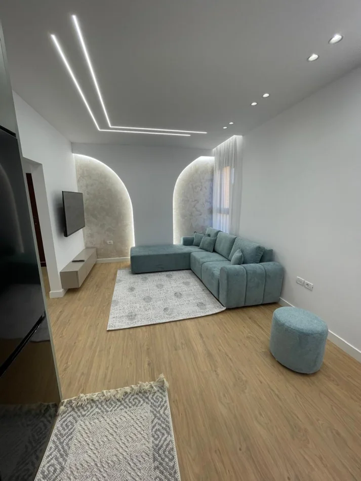 Tirane, shitet apartament 1+1 Kati 5, 55 m² 111.000.000 € (astir)