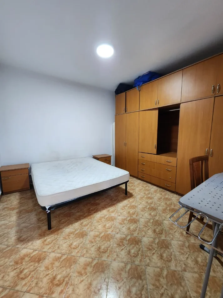 🏠 Jepet me Qera Kt.1 i një Vile : 1+1  (📍Rr.Bardhyl - Oslo )🔥Privatësi & Qetësi ✨️ 40,000 Lekë / Muaj