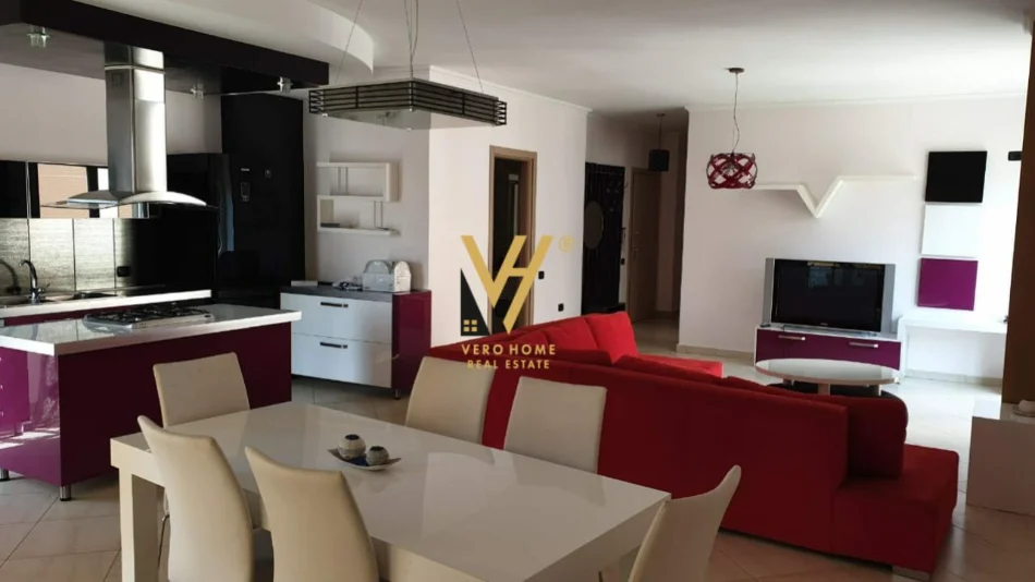 Tirane, jepet me qera apartament 2+1+Ballkon Kati 1, 118 m² 700 € (JORDAN MISJA)
