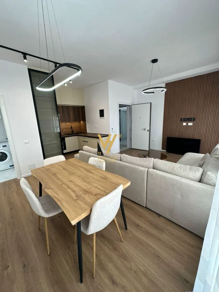 Tirane, jepet me qera apartament 1+1+Ballkon Kati 7, 63 m² 470 € (ALI DEMI)