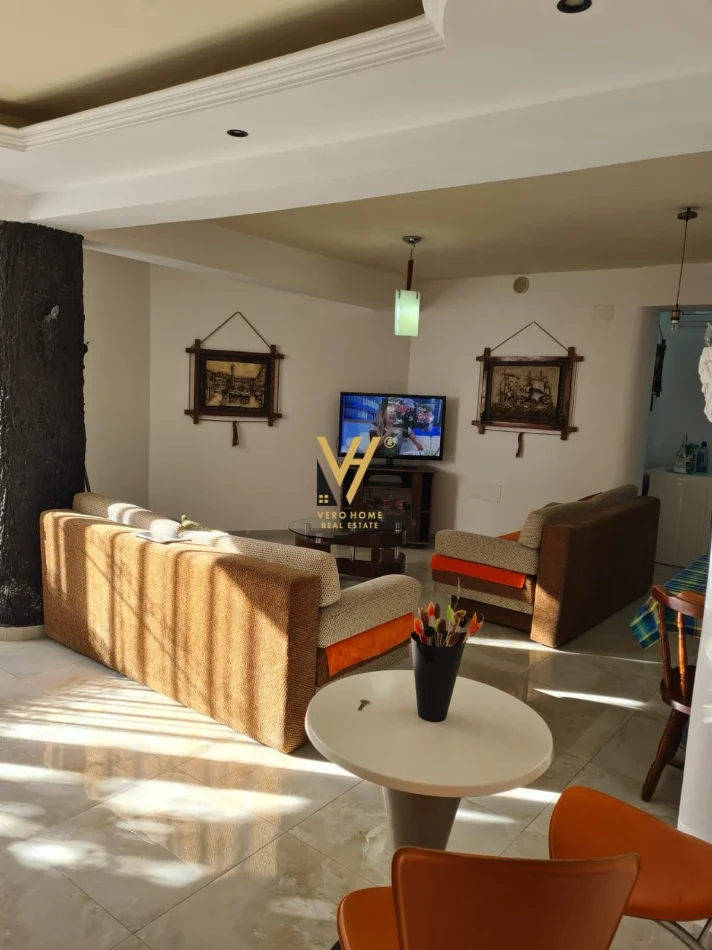 Tirane, jepet me qera apartament 2+1+Ballkon Kati 2, 90 m² 520 € (QYTET STUDENTI)