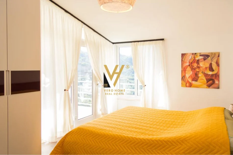 Tirane, shitet apartament duplex 3+1+Ballkon Kati 3, 123 m² 245.000 € (KODRA E DIELLIT)