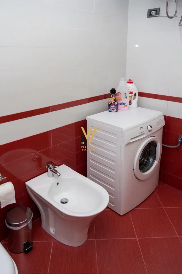 Tirane, shitet apartament duplex 3+1+Ballkon Kati 3, 123 m² 245.000 € (KODRA E DIELLIT)