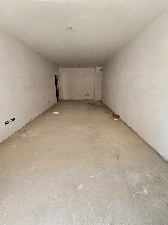 Tirane, shitet apartament 1+1 Kati 2, 83 m² 100.140 € (Paskuqan)