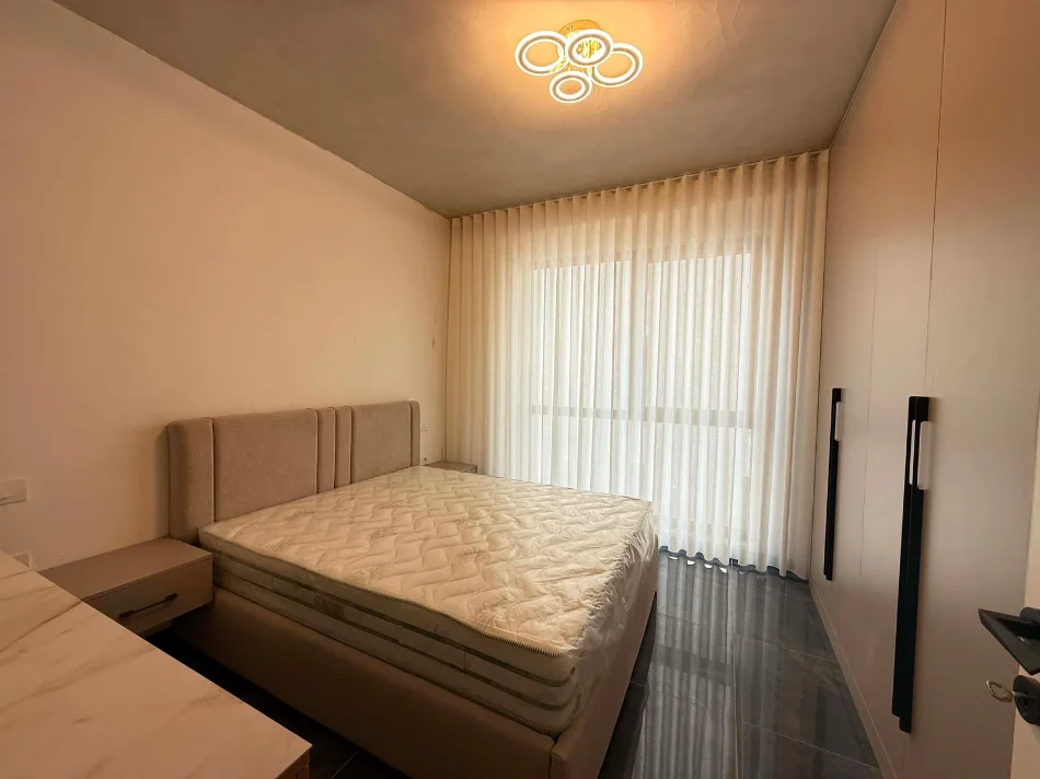 Durres, shitet apartament 2+1+Ballkon Kati 4, 79 m² 168.000 € GOLEM ( 100 M LARG DETIT )