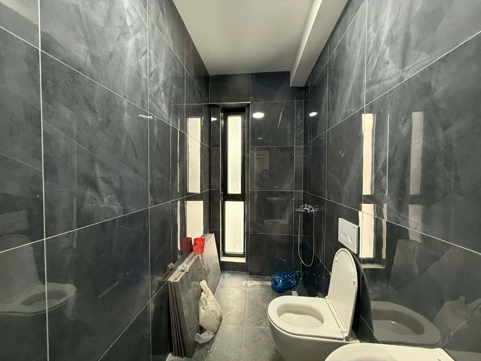 Durres, shitet apartament 2+1+Ballkon Kati 4, 79 m² 168.000 € GOLEM ( 100 M LARG DETIT )