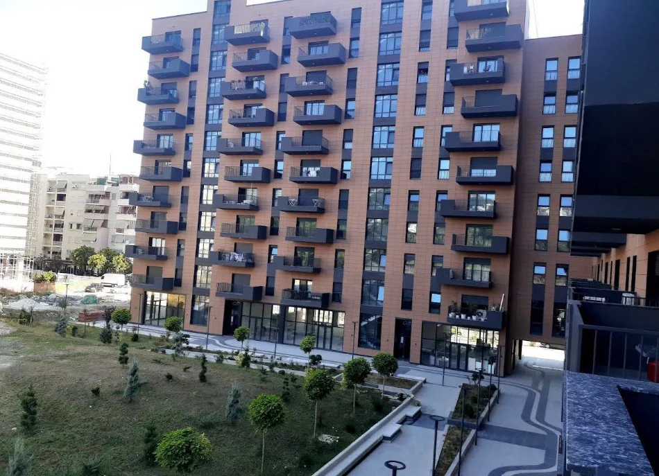 Tirane, jepet me qera zyre Kati 6, 120 m² 1.000 € (OLYMPIC RESIDENCE)