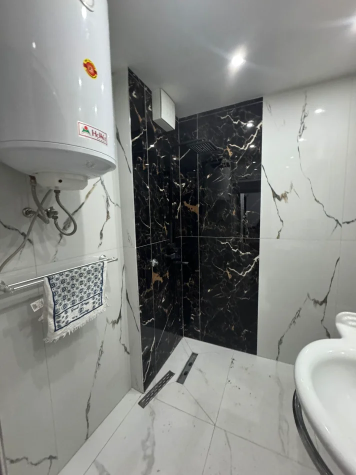 Tirane, shitet apartament 1+1 Kati 1, 105 m² 210.000 €