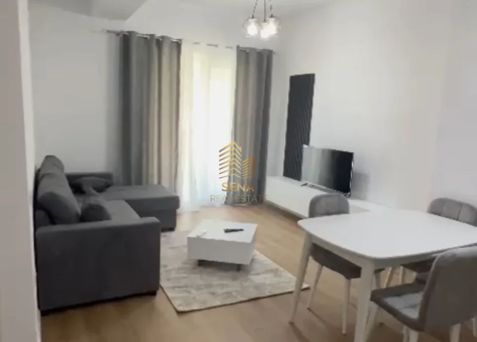 Tirane, shitet apartament 1+1+Ballkon Kati 4, 63 m² 122.000 € (Ali Demi, Rezidenca Kaimi)