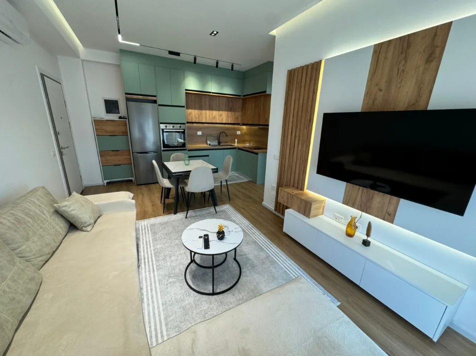 Tirane, jepet me qera apartament 2+1 Kati 7, (Ali Demi)