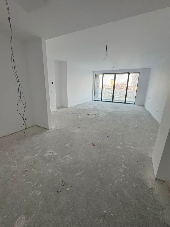 Tirane, shitet apartament 3+1 Kati 10, 173 m² 796.000 € (STADIUMI AIR ALBANIA)