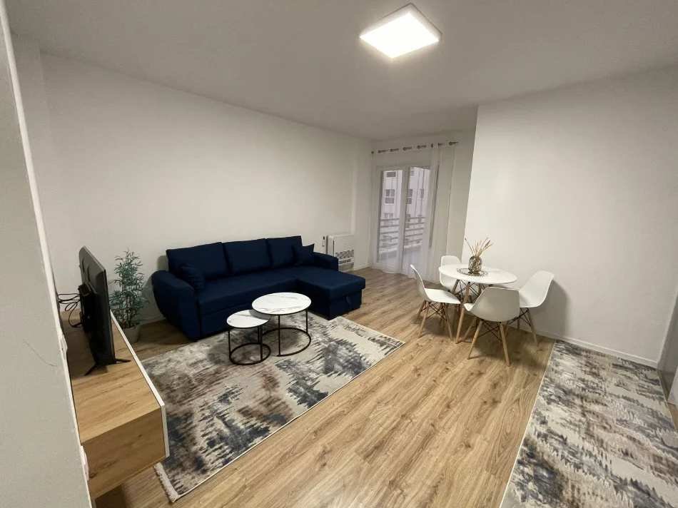 Tirane, jepet me qera apartament 1+1 Kati 6, 72 m² 620 € (Rruga Dritan Hoxha)