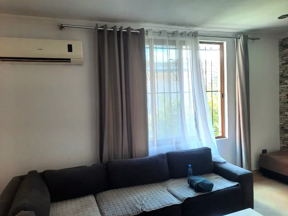 🏡JEPET ME QERA SUPER APARTAMENT 2+1 NE VASIL SHANTO, 700 Eur
