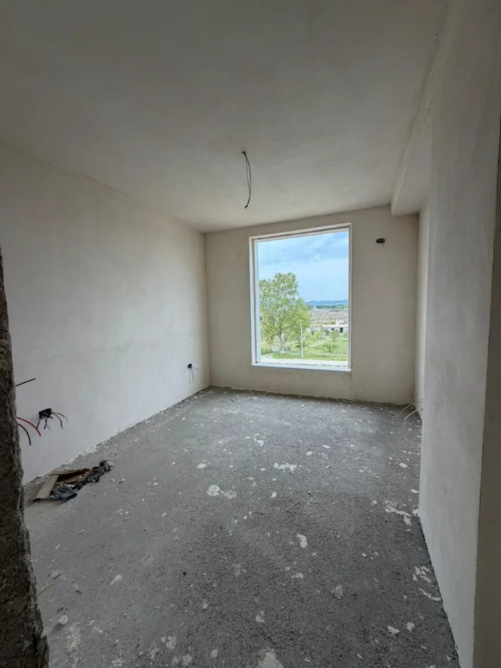 Durres, shitet apartament 1+1+Ballkon Kati 4, 64 m² 155.000 € (Porto Lalezi)