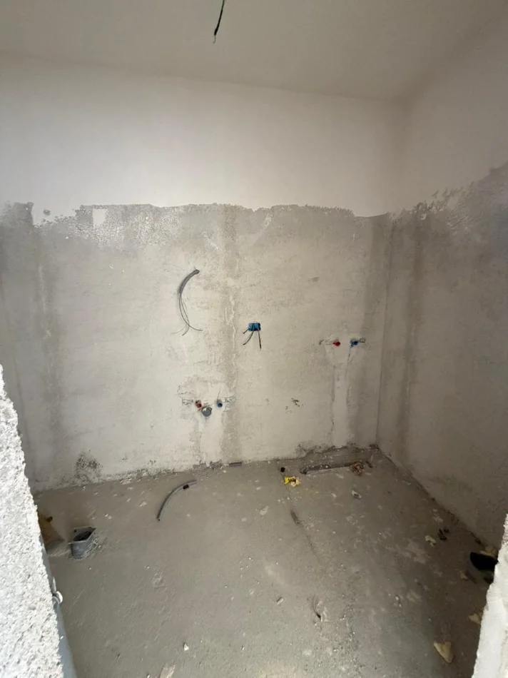 Durres, shitet apartament 1+1+Ballkon Kati 4, 64 m² 155.000 € (Porto Lalezi)