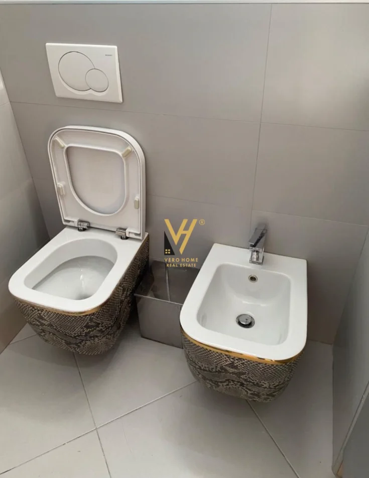 Tirane, jepet me qera apartament 1+1+Ballkon Kati 9, 75 m² 620 € (ALI DEMI)