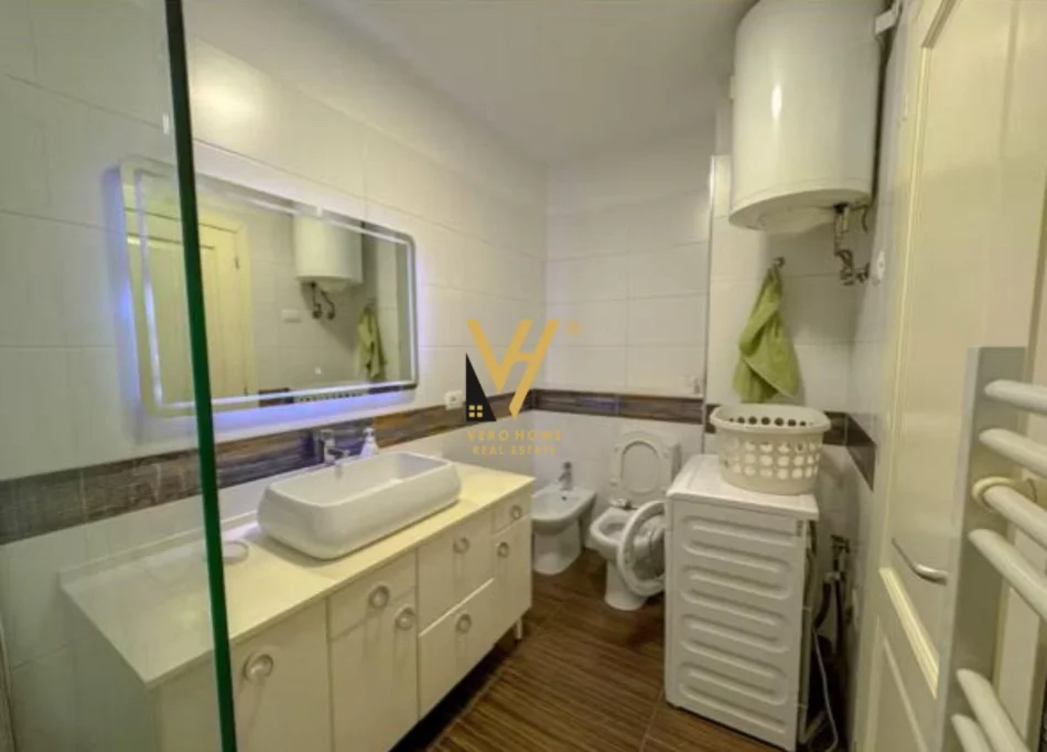 Tirane, jepet me qera apartament 2+1+Ballkon Kati 6, 115 m² 800 € (RRUGA HAXHI HYSEN DALLIU)