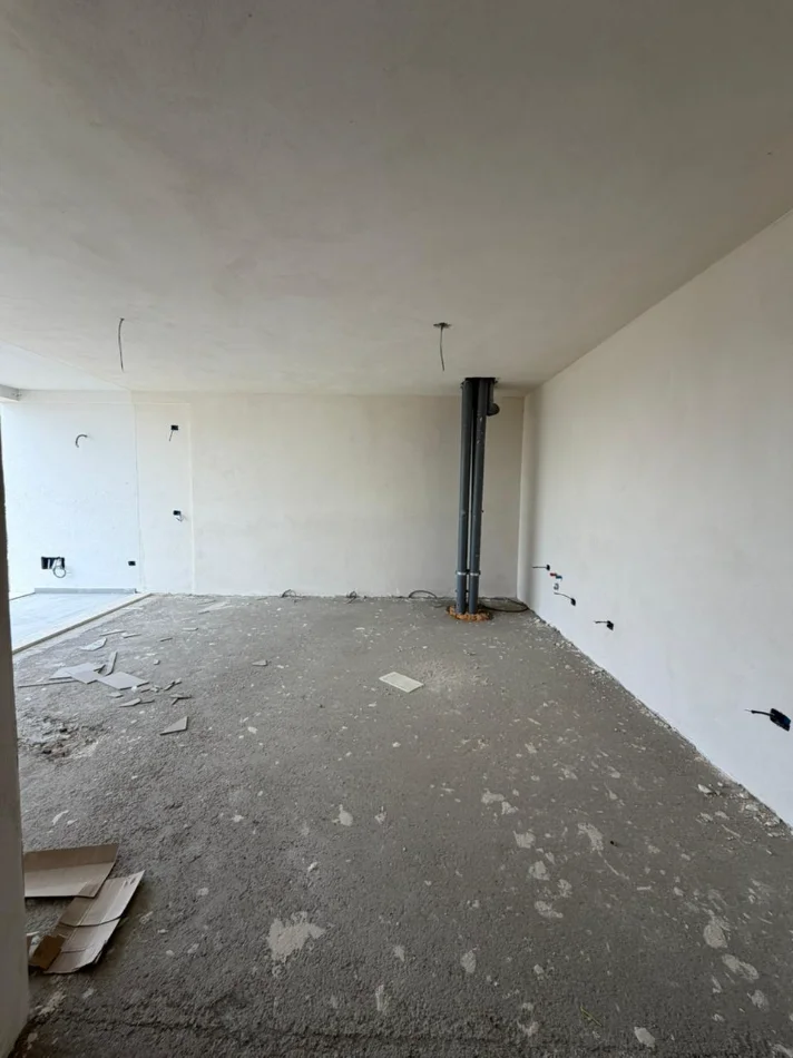 Durres, shitet apartament 1+1+Ballkon Kati 4, 63 m² 155.000 € (Porto Lalëzi)