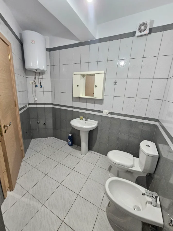 Durres, shitet apartament 1+1+Aneks+Ballkon Kati 9, 56 m² 90.000 € 