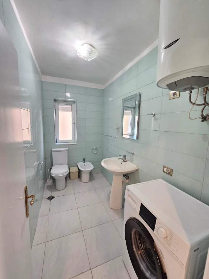 Durres, shitet apartament 2+1+Aneks+Ballkon Kati 3, 92 m² 124.000 € 