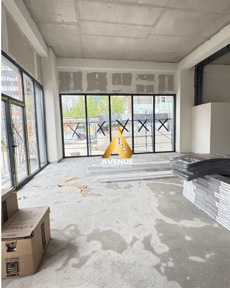 Tirane, jepet me qera ambjent biznesi Kati 0, 160 m² 6.400 € (bulevardi gjergj fishta)