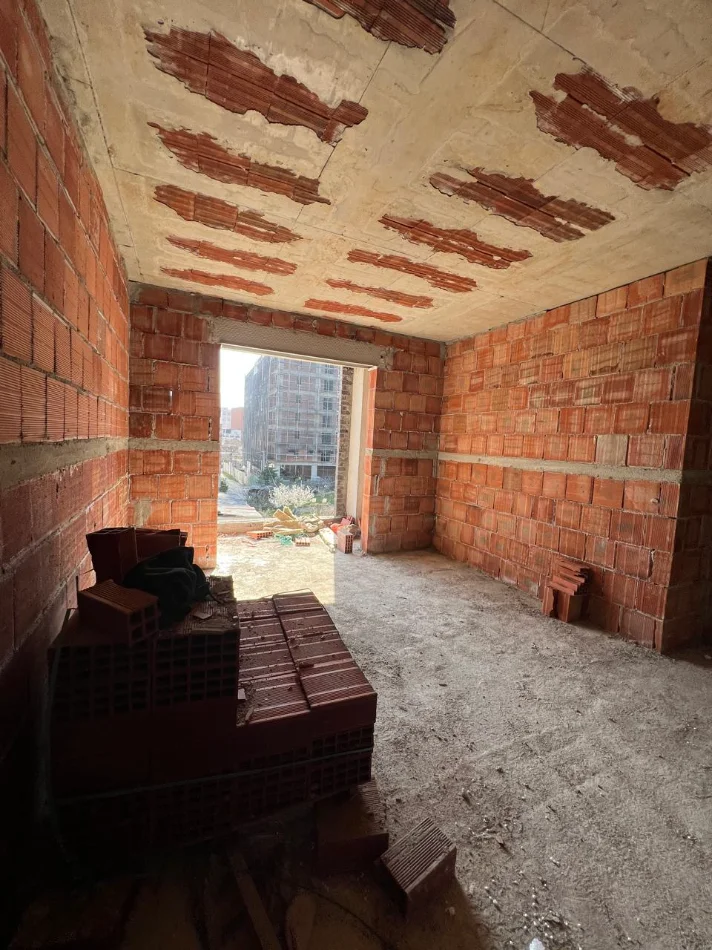 Tirane, shitet apartament 1+1 Kati 3, 96.565 € 