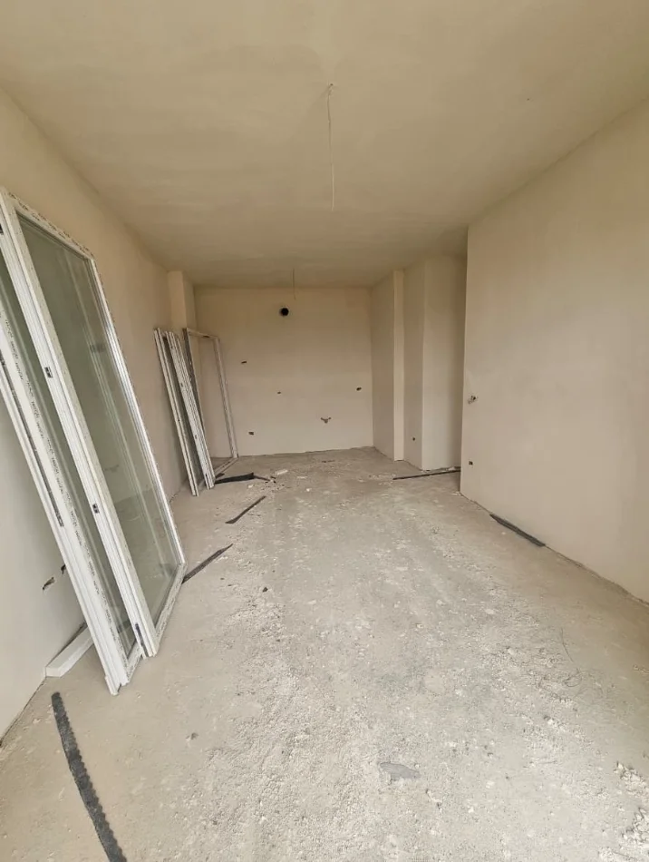 Tirane, shitet apartament 2+1+Aneks+Ballkon Kati 7, 97 m² 104.600 € 