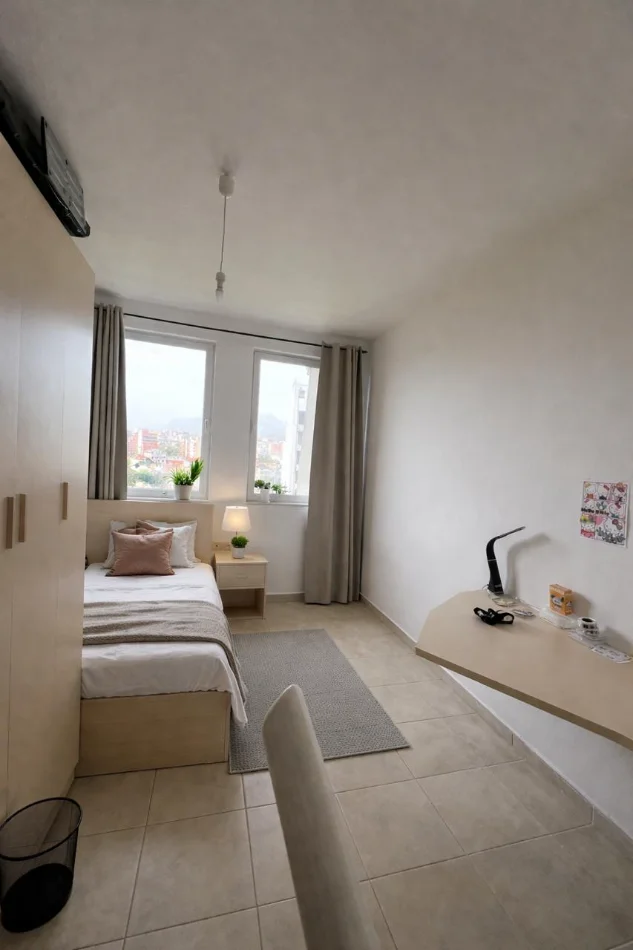 Tirane, jepet me qera apartament 2+1 Kati 2, 85 m² 550 € 