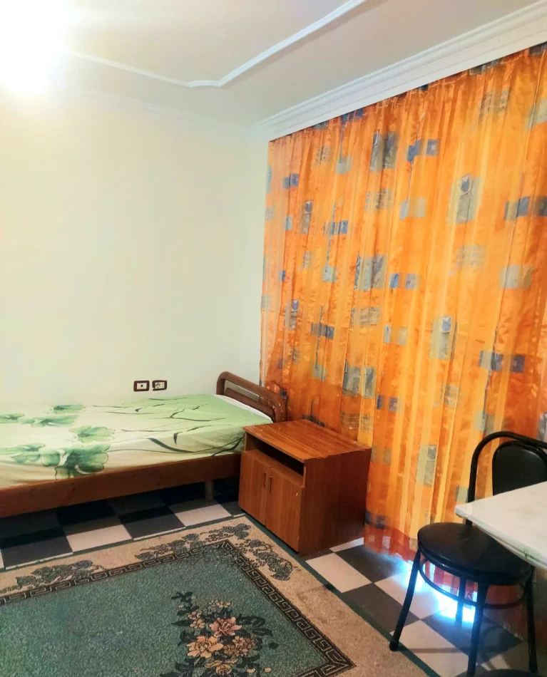 Tirane, jepet me qera garsonier 1+1 Kati 1, 35 m² 280 € 