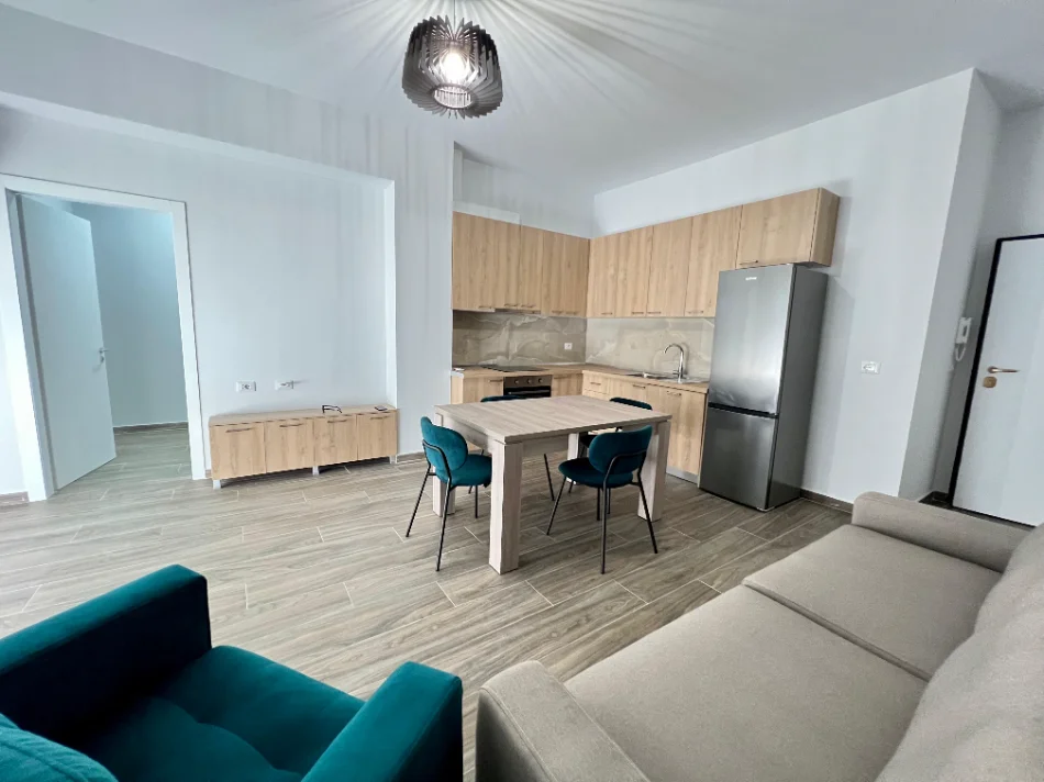 Tirane, jepet me qera 2+1 ,🛣️ Rruga e "Dibres" ✨