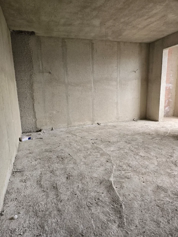 Tirane, shitet apartament 2+1 Kati 4, 89 m² 165.000 € (Zogu i Zi)