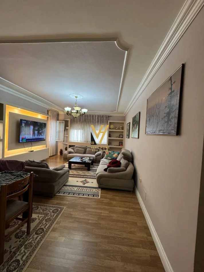 Tirane, shitet apartament 3+1+Ballkon Kati 6, 161 m² 242.000 € (ASTIR)