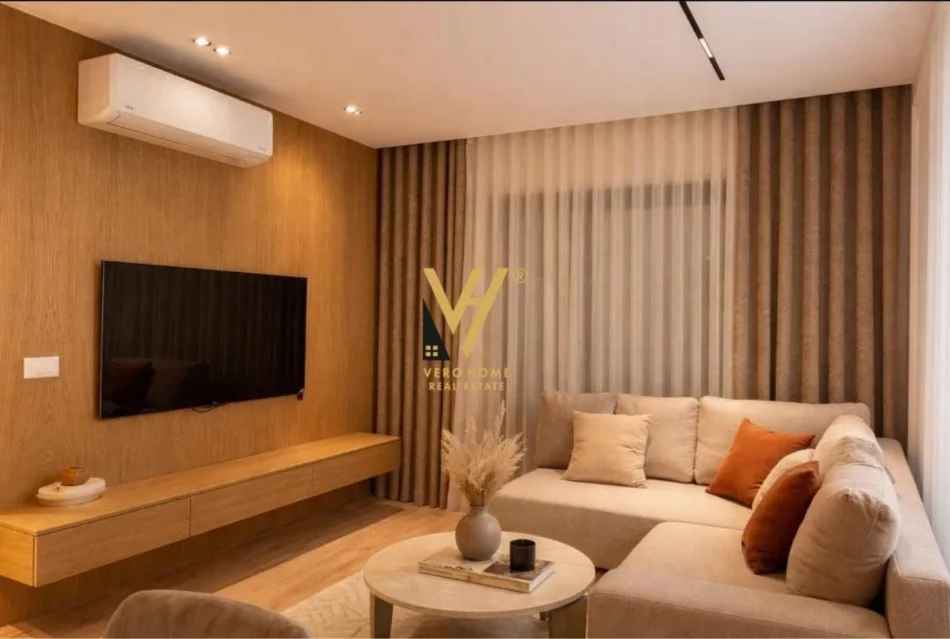 Tirane, jepet me qera apartament 1+1+Ballkon Kati 4, 68 m² 950 € (KOMUNA E PARISIT)