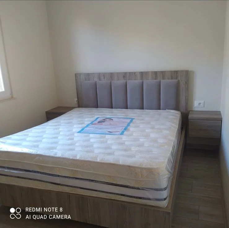 Jepet me Qera Apartament i sapo mobiluar ne Shkoze , 350 Eur