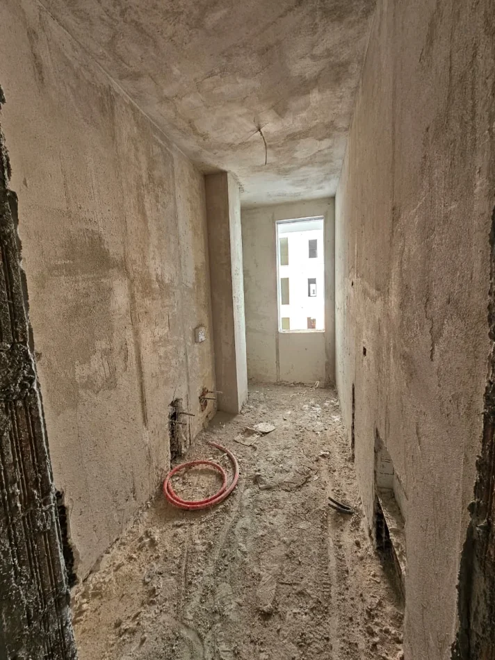 Tirane, shitet apartament 2+1+Ballkon Kati 2, 107 m² 112.350 € (Paskuqan)