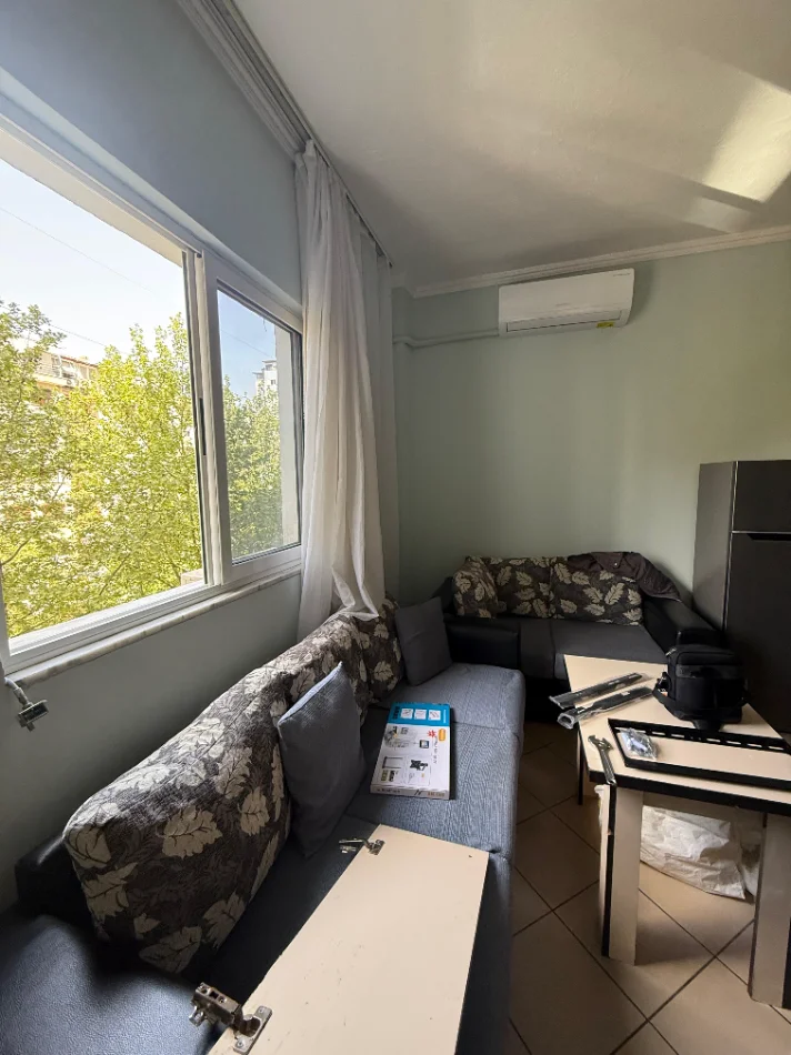 Tirane, jepet me qera apartament 1+1 Kati 3, 55 m² (Don Bosko) 💶Cmimi: 40.000 Leke/Muaj