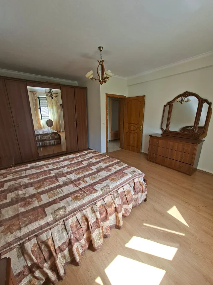SHITET APARTAMENT DUPLEKS+ VERANDE  TE 21 DHJETORI