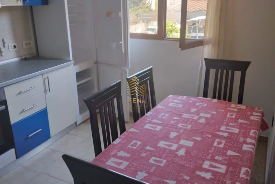 Tirane, jepet me qera apartament 2+1 Kati 2, 90 m² 380 € (Astir)