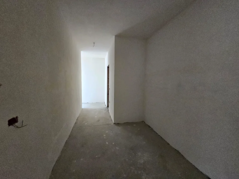 Tirane, shitet apartament 2+1+Ballkon Kati 5, 110 m² 132.000 € (SHKOZE)