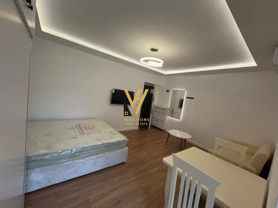 Tirane, shitet garsonier Kati 3, 30 m² 92.000 € (RRUGA FERIT XHAJKO)