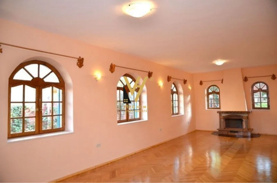 Tirane, jepet me qera Vile 4 kateshe,Kati 0, 450 m² 1.500 € (RRUGA MIHAL GRAMENO)
