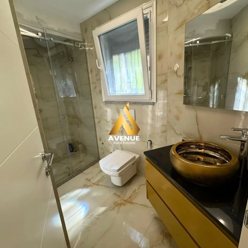 Tirane, jepet me qera apartament 2+1 Kati 0, 100 m² 800 € (Rruga Hamdi Sina)