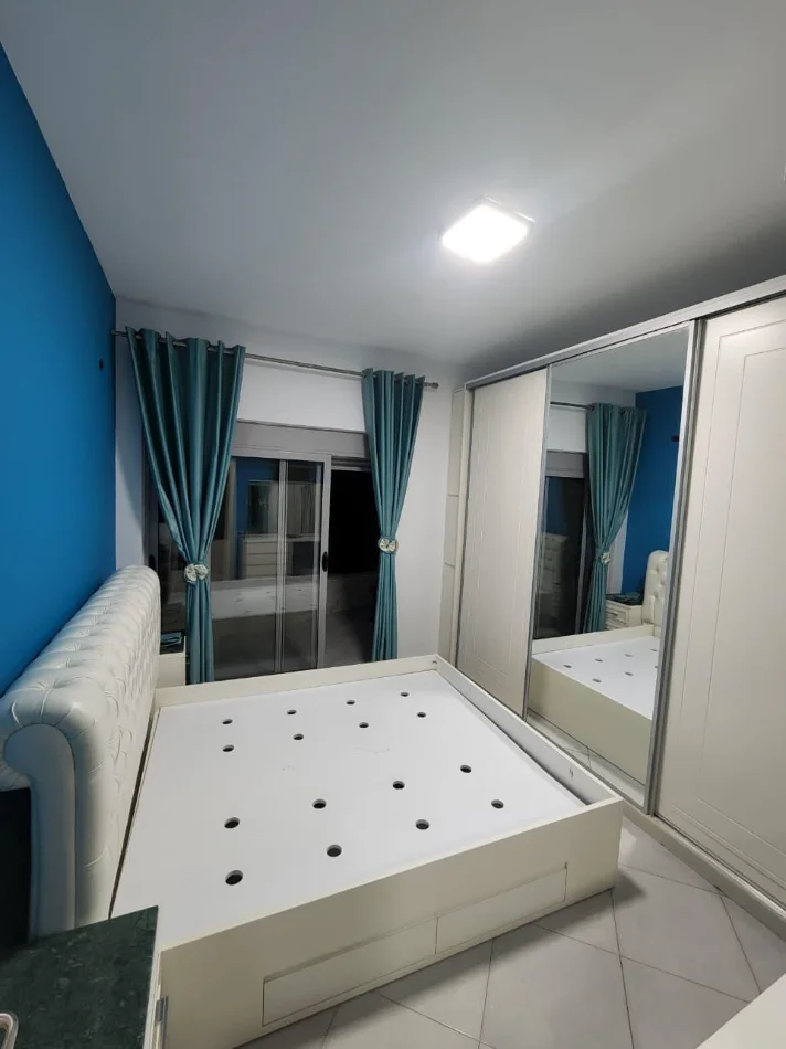Tirane, jepet me qera apartament 1+1 Kati 8, (Paskuqan) 40.000 Leke/Muaj