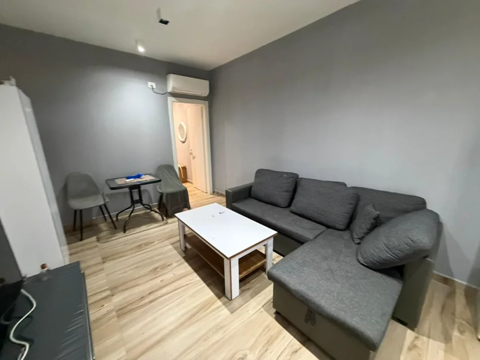 Tirane, shitet apartament 1+1 Kati 1, 33 m² 80.000 € 